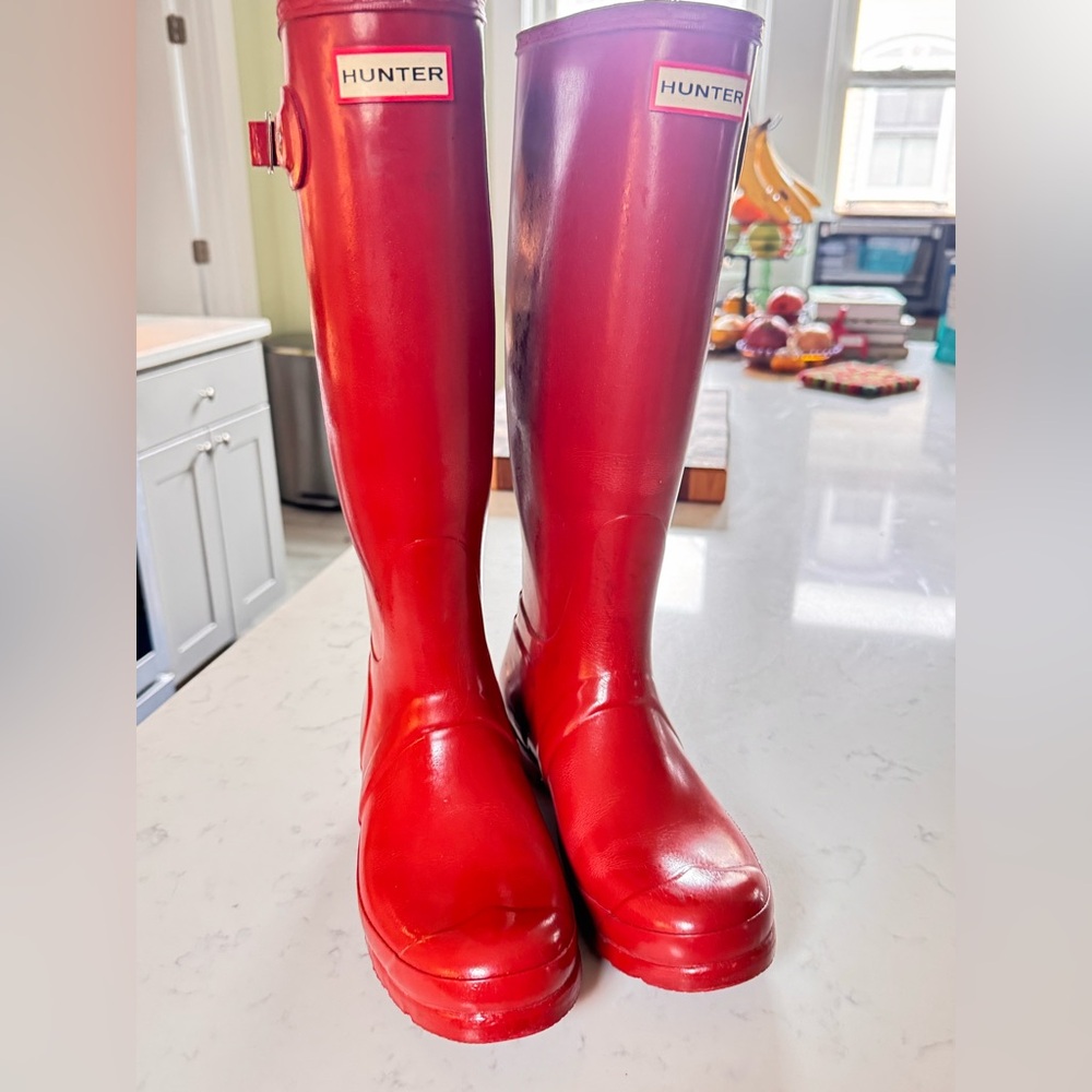 Hunter original tall gloss rain boots, women’s, red, size 7